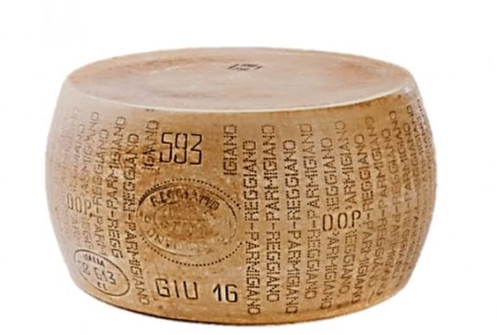 Queso Parmeggiano kg